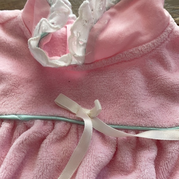 VINTAGE Fleece Baby Onesie - Picture 4 of 6